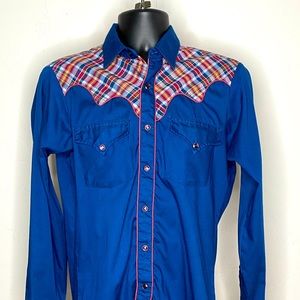 Men vintage medium western shirt.